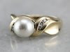 Modernist Elegant Grey Pearl Diamond Twist Ring