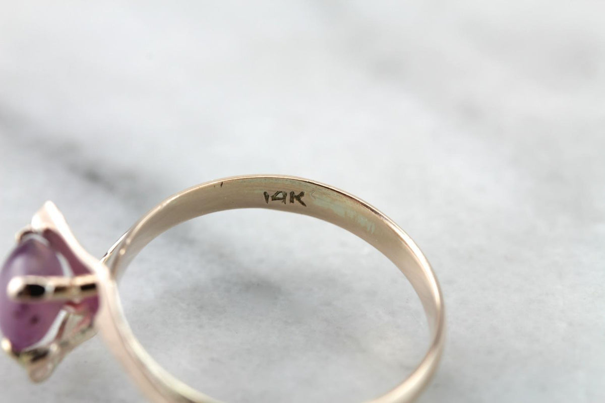 Orchid Bypass: Vintage Star Sapphire and Mod Era Gold Ladies Cocktail Ring