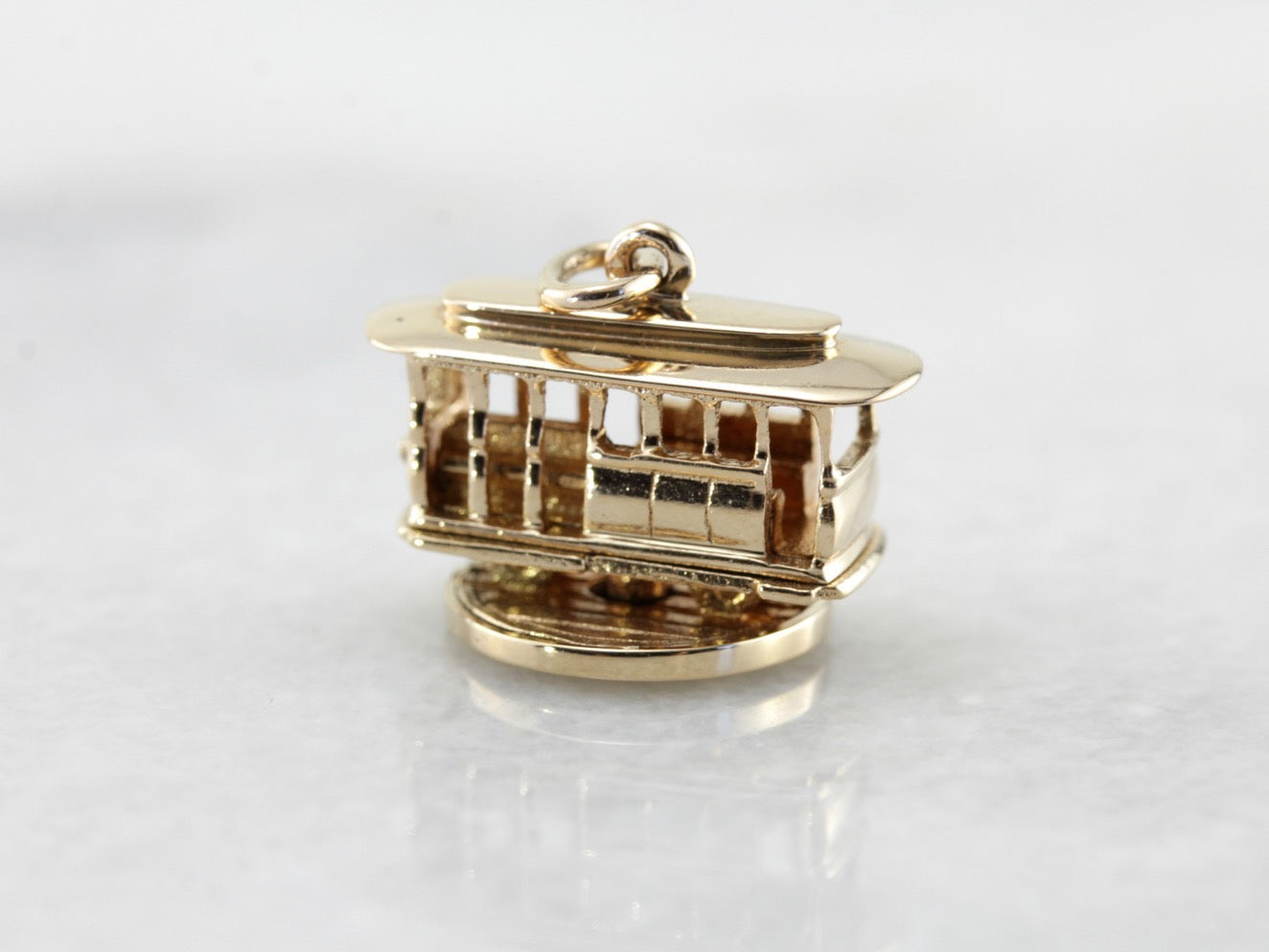 Realistic Trolley Charm with Spinning Base