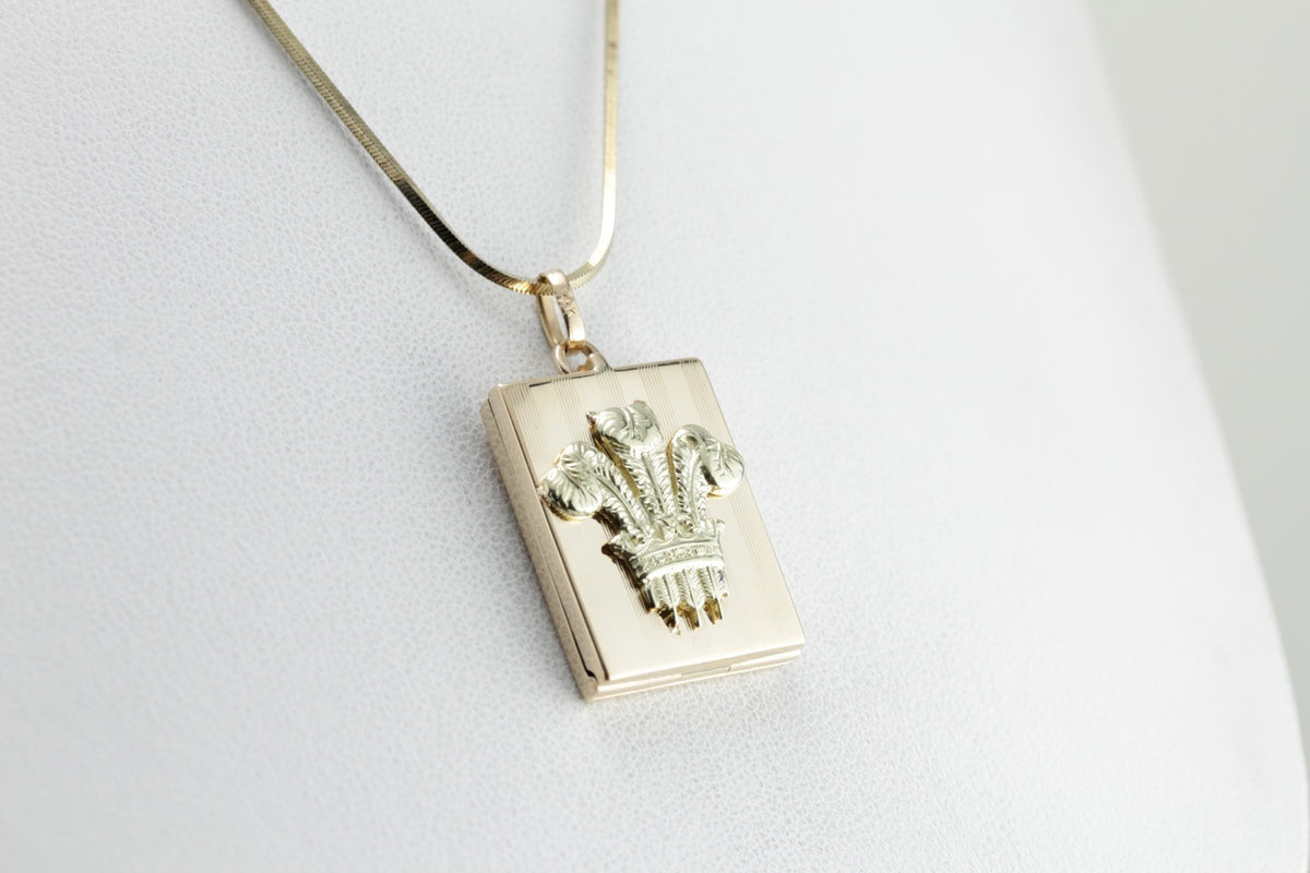 Locket for a Welsh Queen, Mixed Era Golden Locket