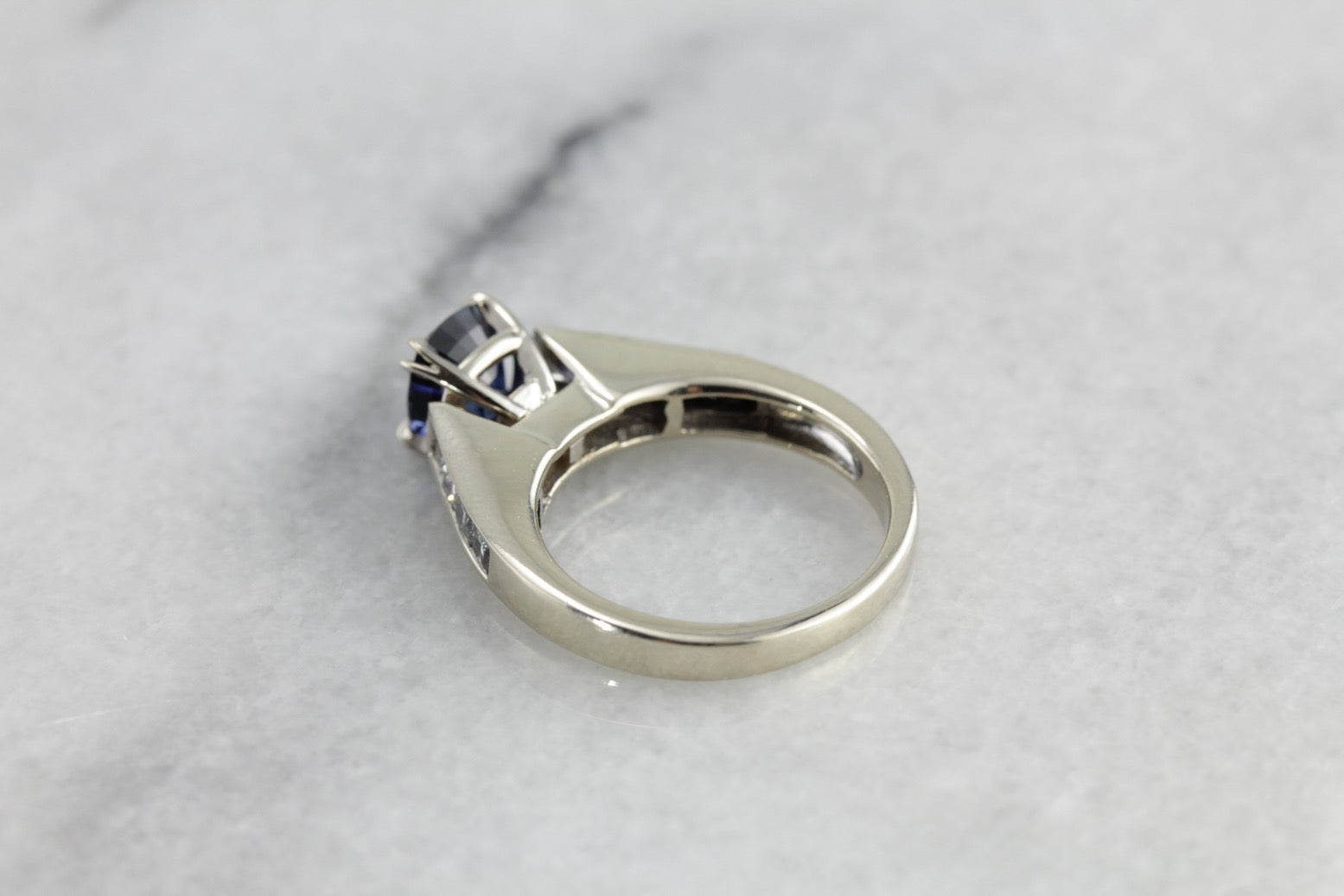Contemporary Fine Midnight Blue Ceylon Sapphire of Excellent Quality,  Engagement Ring in Diamonds and White Gold
