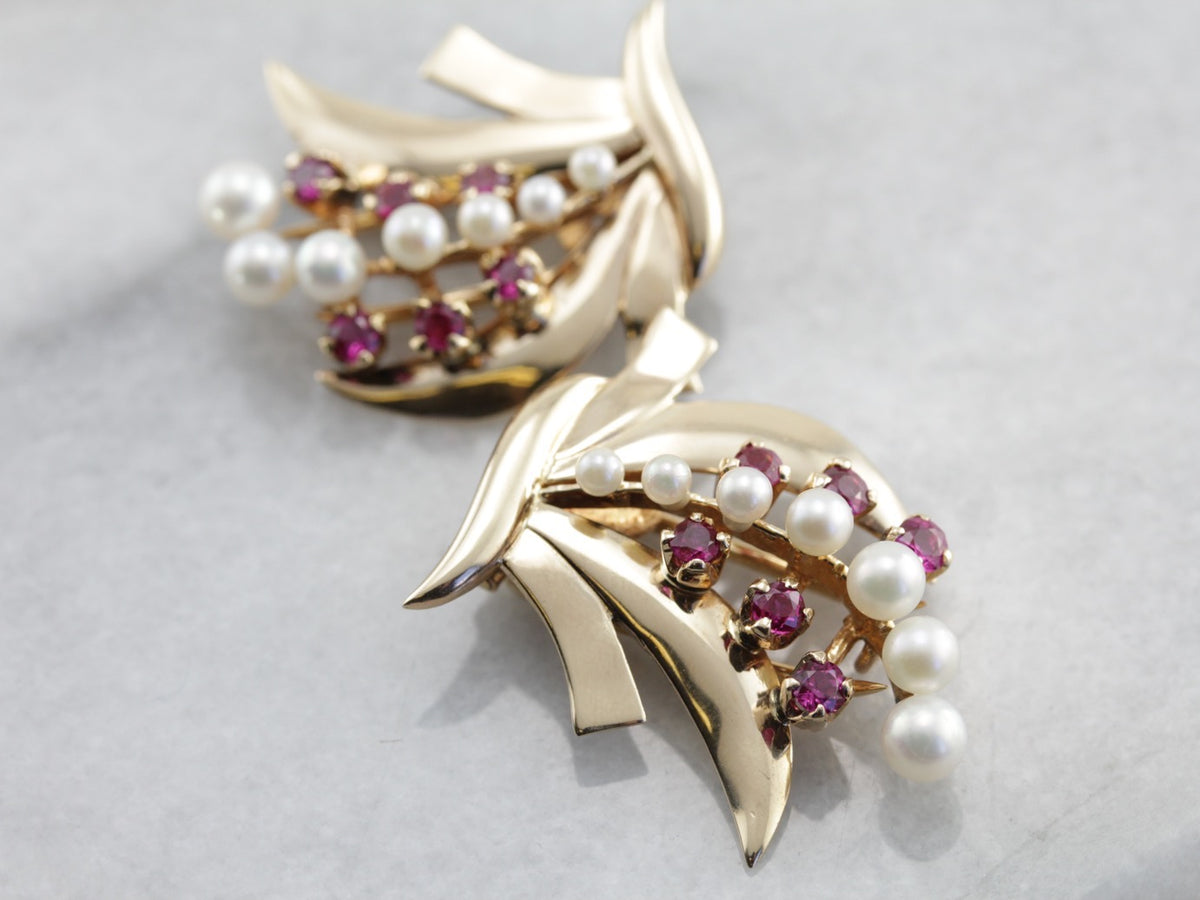 Retro Era Ruby and Pearl Fur Clip, High Quality Vintage Brooch