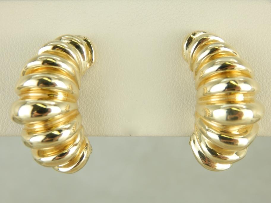 Forma modernista, pendientes abstractos de oro amarillo