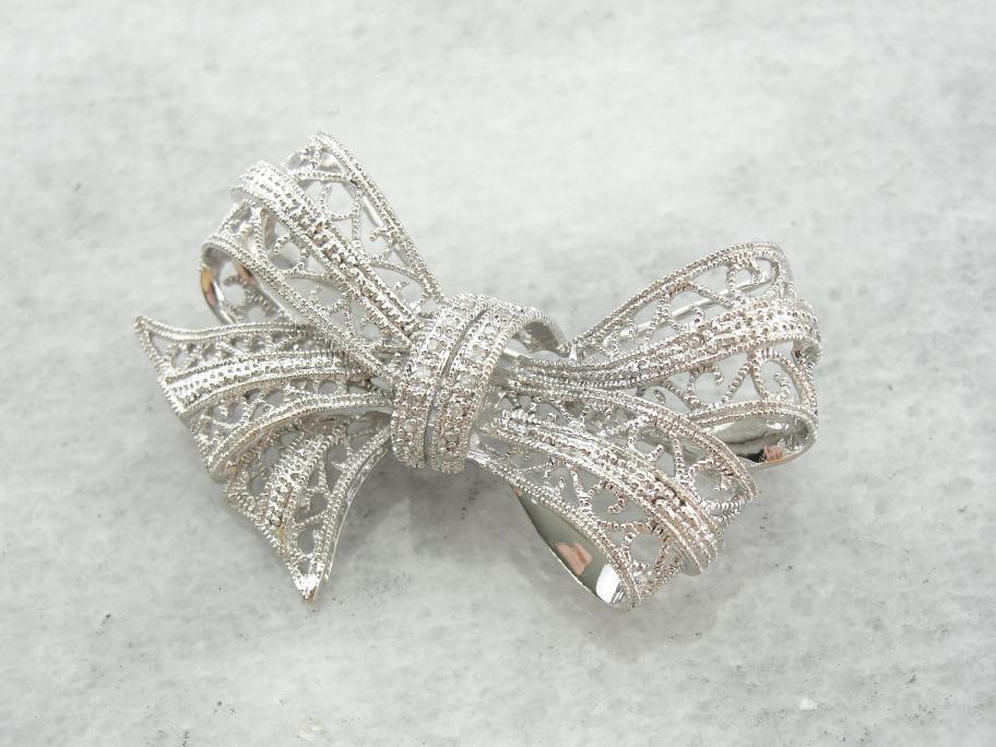 Art Deco Darling! Vintage Filigree Bow Brooch for Wedding or Heirloom