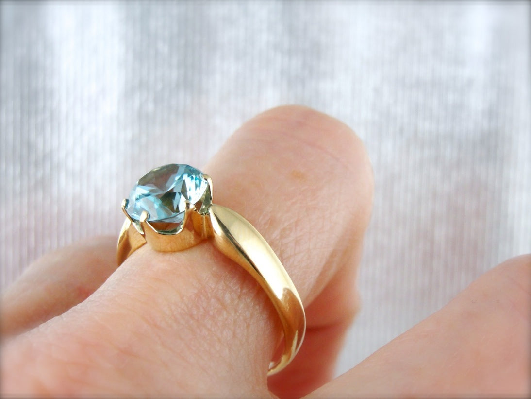 Blue Zircon Cocktail Ring in Modern Yellow Gold