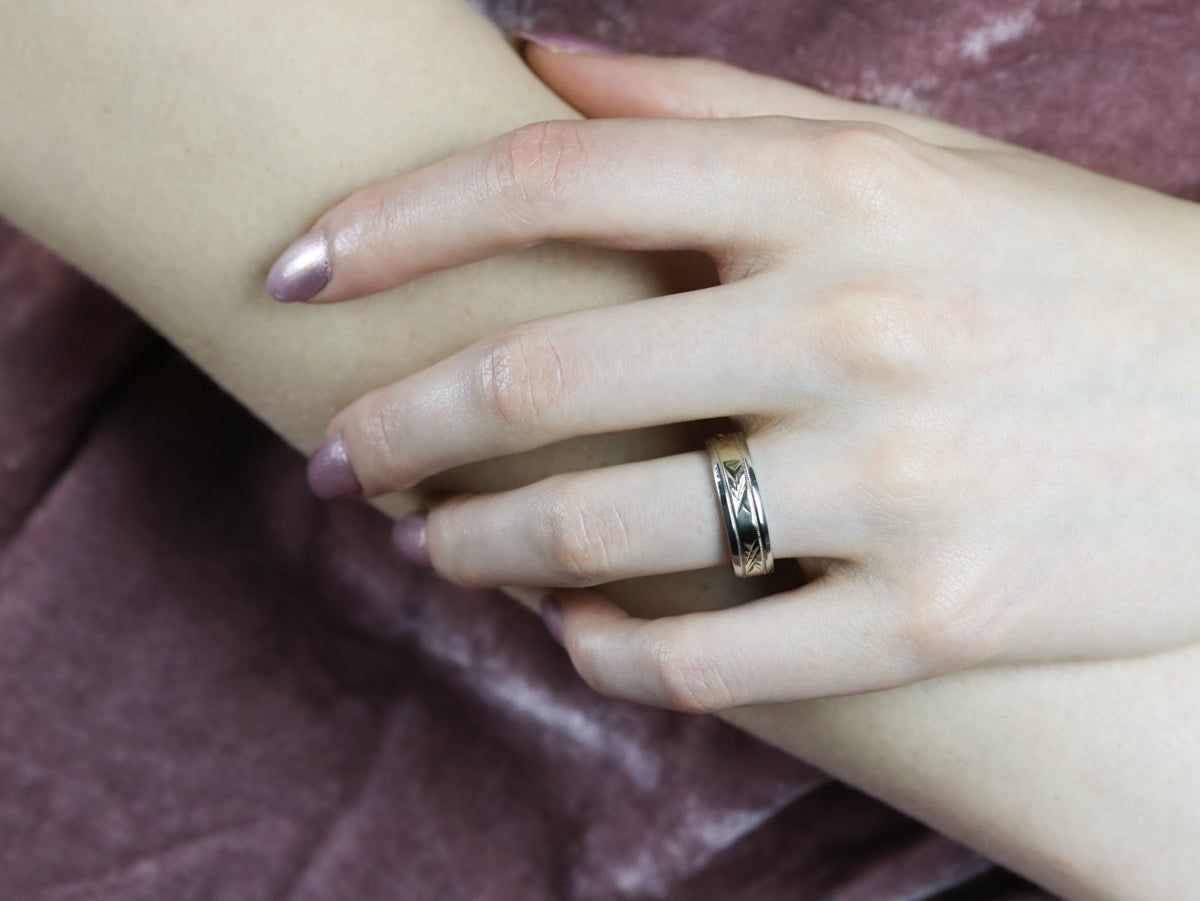 Vintage Two Tone Pattern Unisex Band