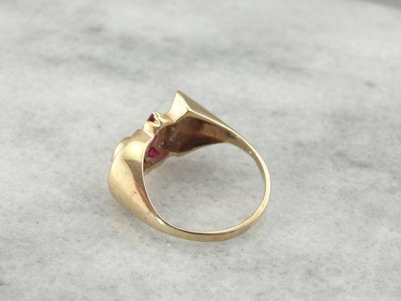 Ruby and Diamond Cocktail Ring from the Retro Era in Fine Gold