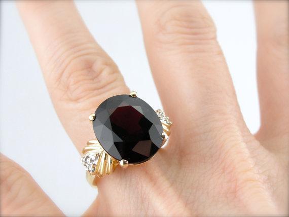Cocktail Ring with Outstanding Twelve Carat Garnet