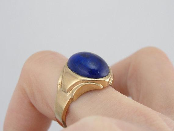 Retro Era Lapis Lazuli Ring with High Dome