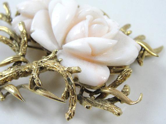 1900s Carved Angel Skin Coral Rose Brooch