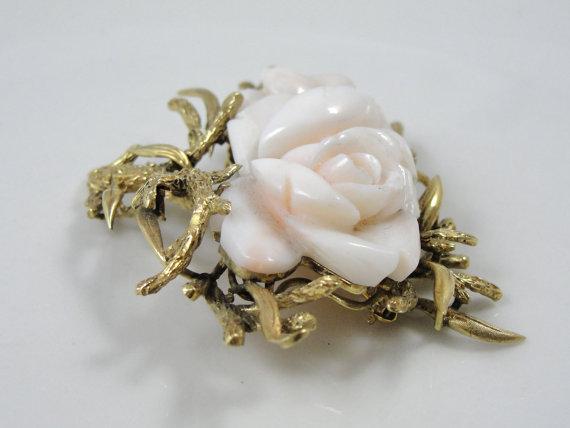 1900s Carved Angel Skin Coral Rose Brooch