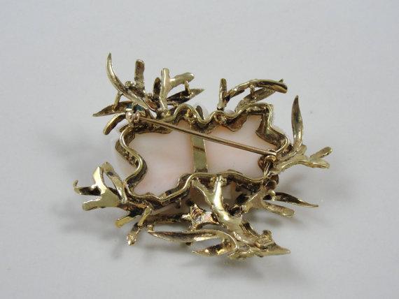 1900s Carved Angel Skin Coral Rose Brooch