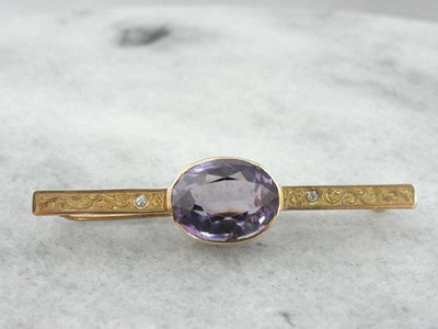 Exquisite Antique Gold Bar Pin with Fine Amethyst Center