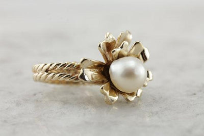 Vintage Floral Ring with White Pearl Center