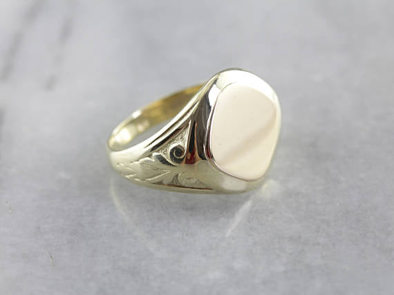 Antique Men's Gold Signet Ring