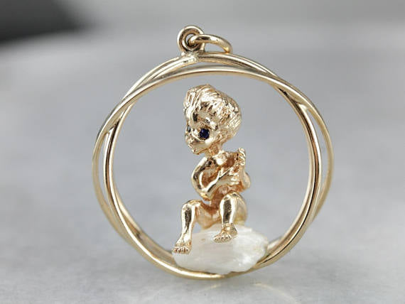 Sapphire Cherub Gold Pendant