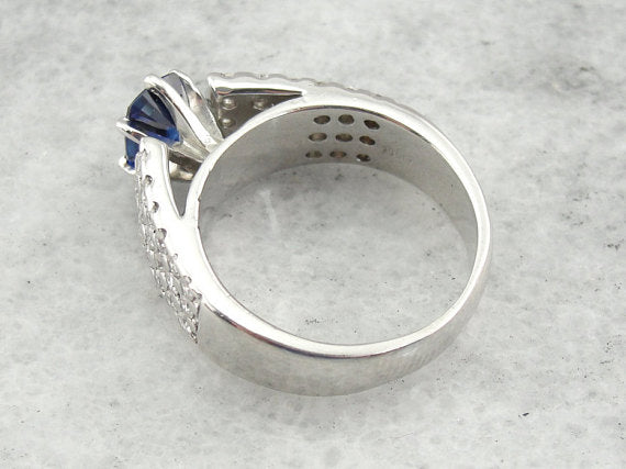 Luxurious Sapphire, Platinum and Diamond Ring