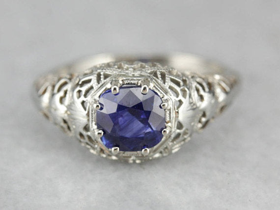 Art Deco Sapphire Solitaire Engagment Ring