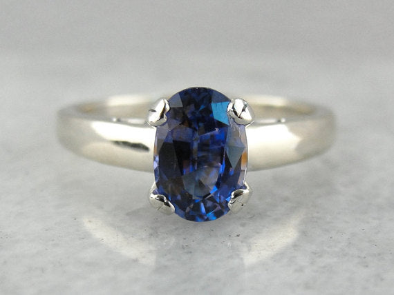 Large Sapphire Solitaire Engagement Ring in White Gold, Timeless Elegance