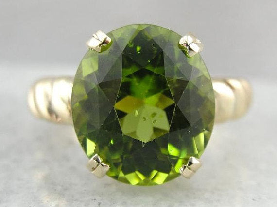 Sonoma Oval Peridot Ring in 20K Peach Gold – Reinstein Ross