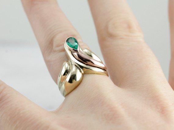 Emerald Two Tone Retro Era Statement Ring