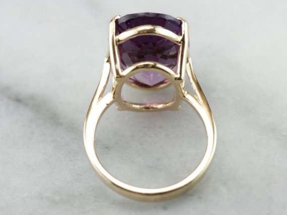 Amethyst and Yellow Gold Cocktail Ring