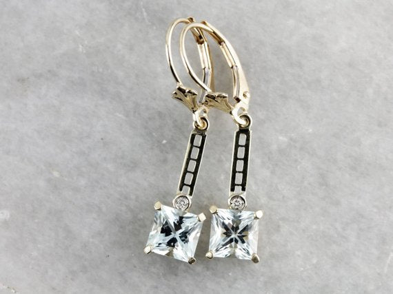 Pendientes colgantes de aguamarina azul pálido brillante