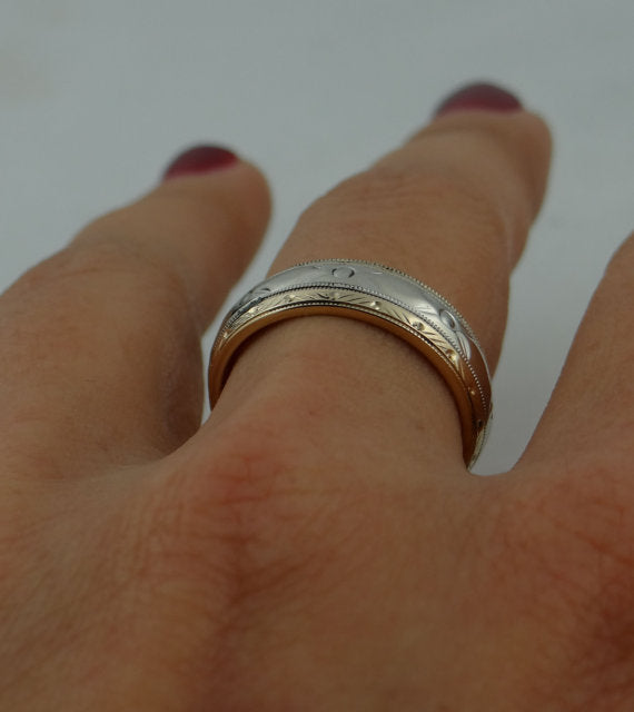 Vintage Patterned Two Tone Gold Wedding Band