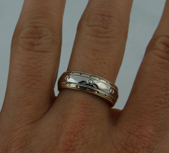 Vintage Patterned Two Tone Gold Wedding Band