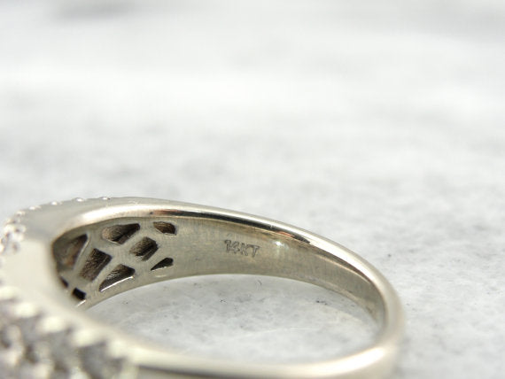 Ceylon Sapphire in Luxurious Engagement or Cocktail Ring