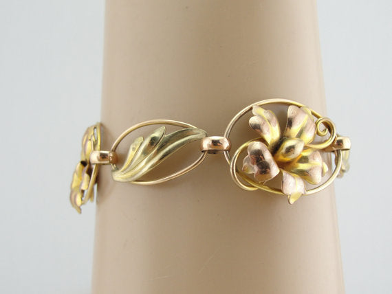 Retro Era Flower Link Bracelet