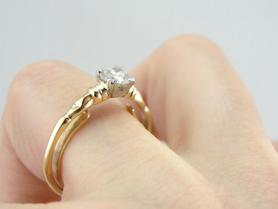 1950's Decorative Solitaire Diamond Engagement Ring