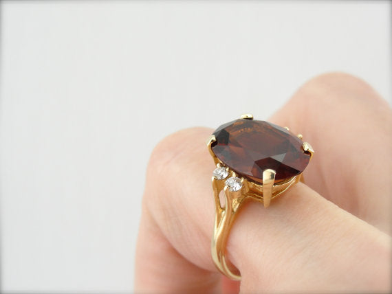 Classic Ring with Fine Hessonite Garnet and Diamonds