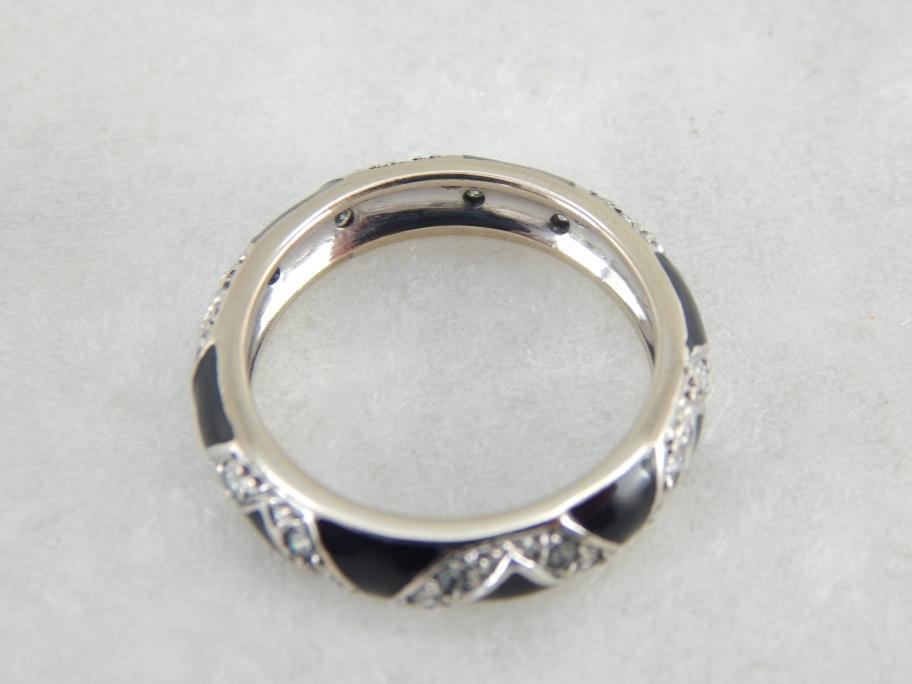 Black And White Band, Vintage 18K Gold, Enamel and Diamonds Stacking Ring