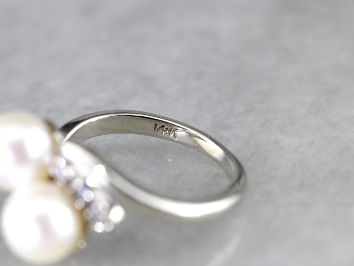 Vintage Toi et Moi Pearl Bypass Ring