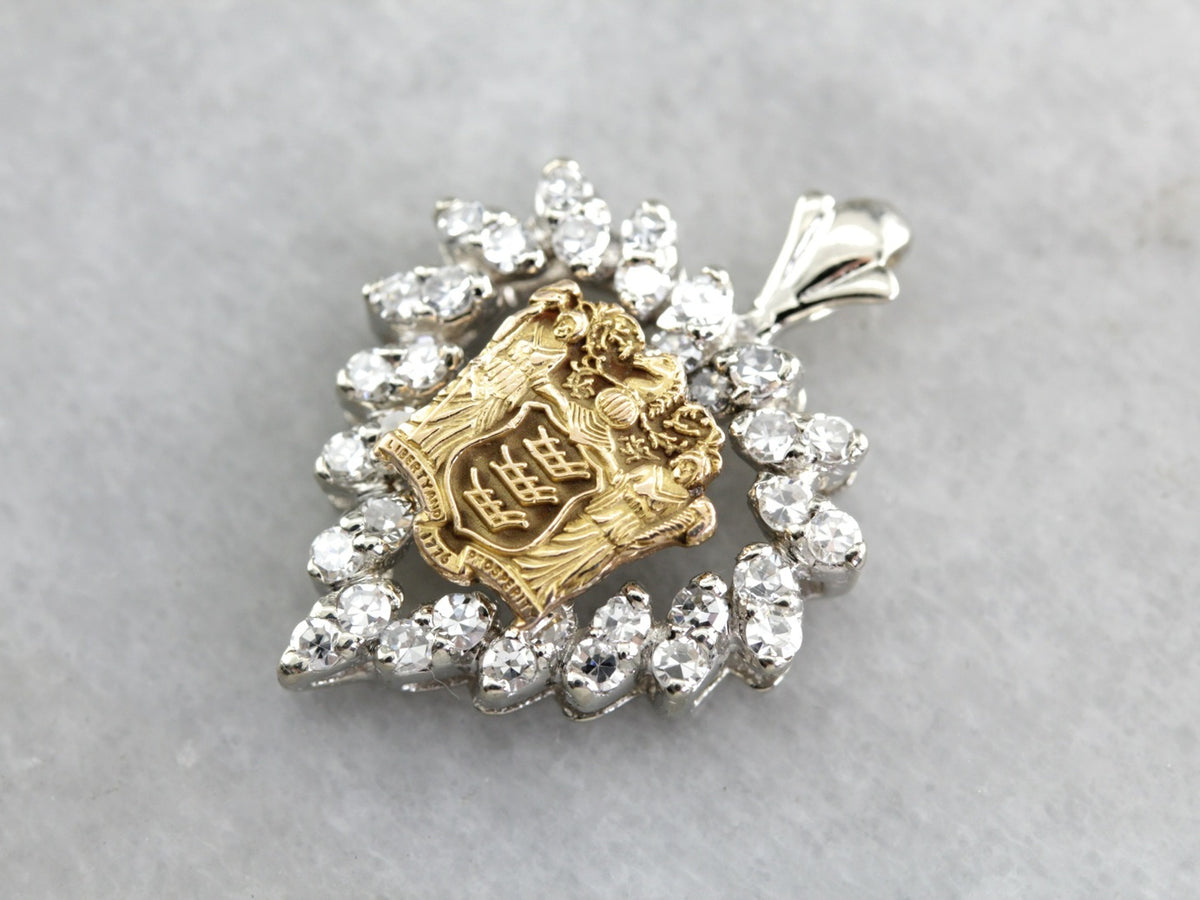 Colgante de corazón de diamantes Libertad y Prosperidad