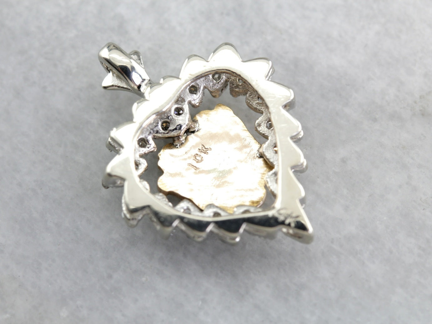 Colgante de corazón de diamantes Libertad y Prosperidad