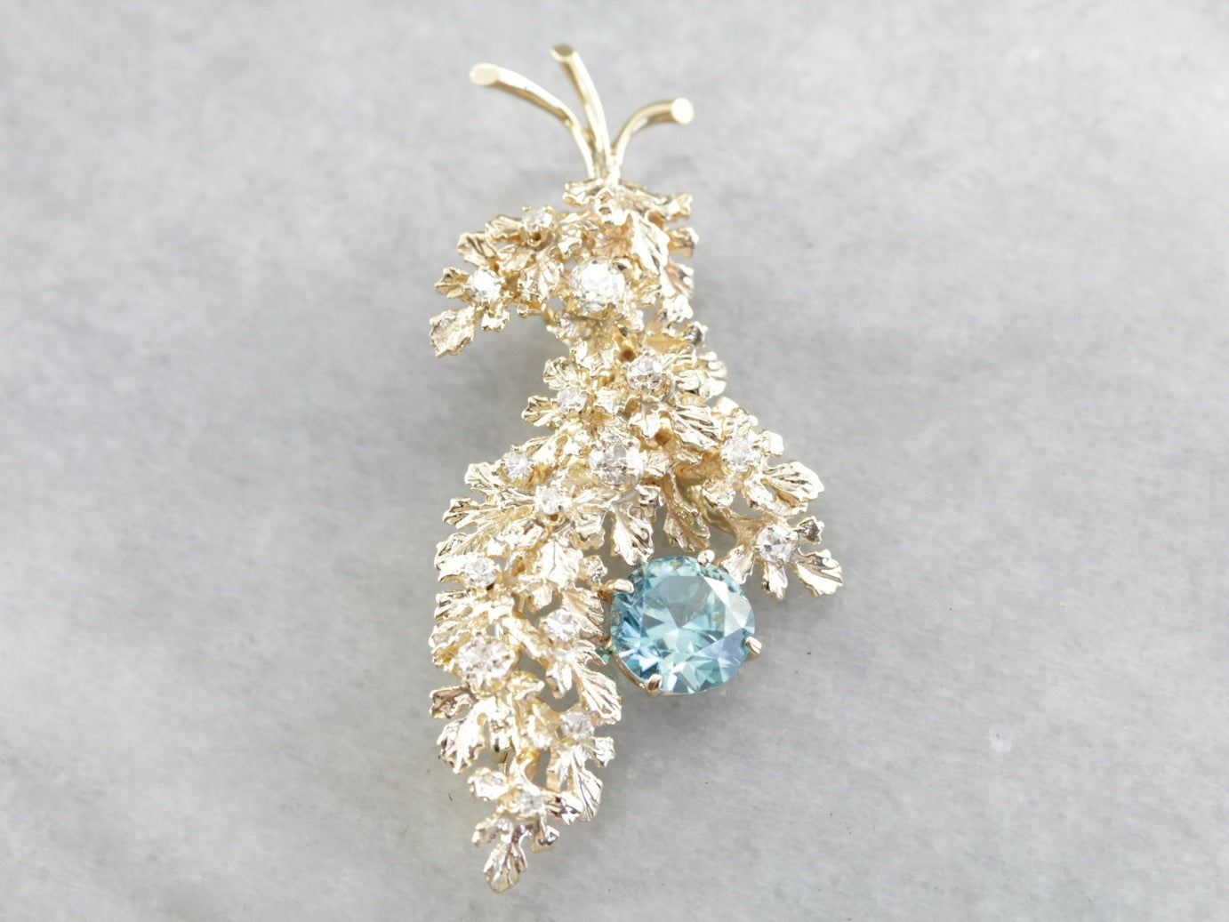 Vintage Glittering Floral Blue Zircon and Diamond Brooch
