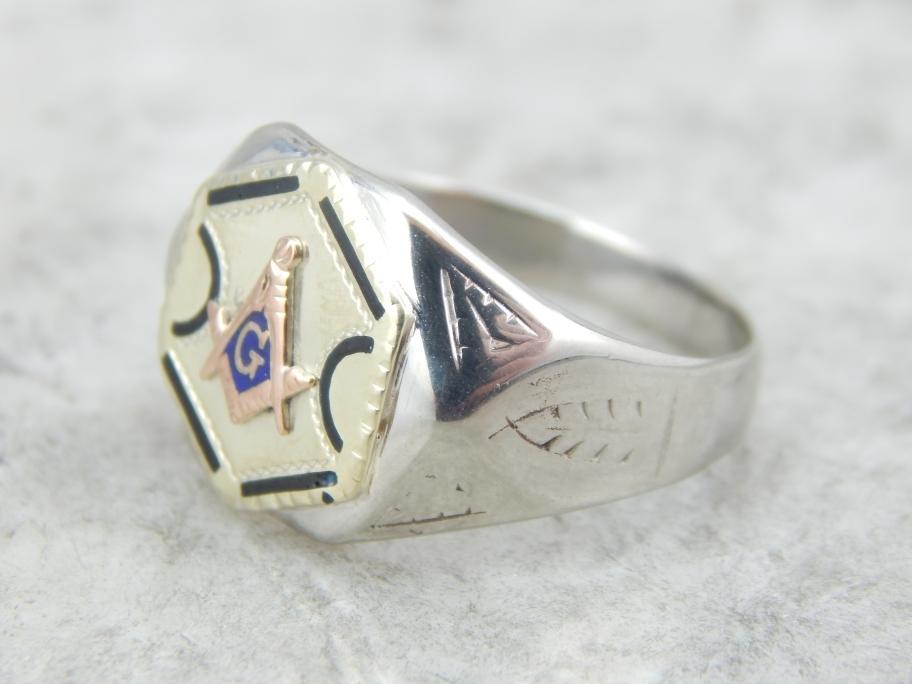 Vintage White Gold Masonic Ring