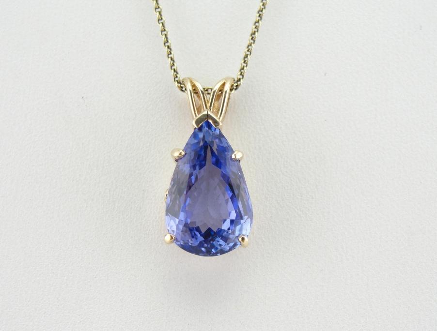 Simple Tanzanite Pendant with Intense Violet Hue