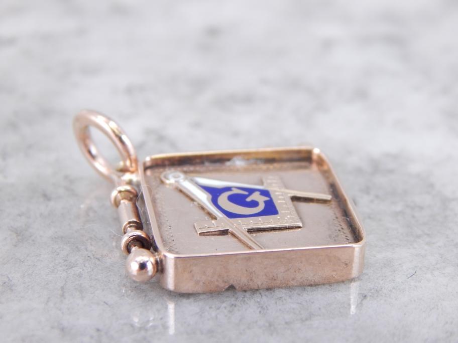 Vintage 1930's Masonic Rose Gold Pendant