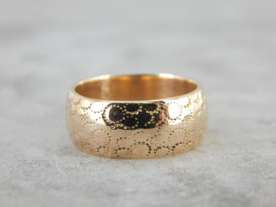 Cloud Patterned Gold Band with Perfect Texture