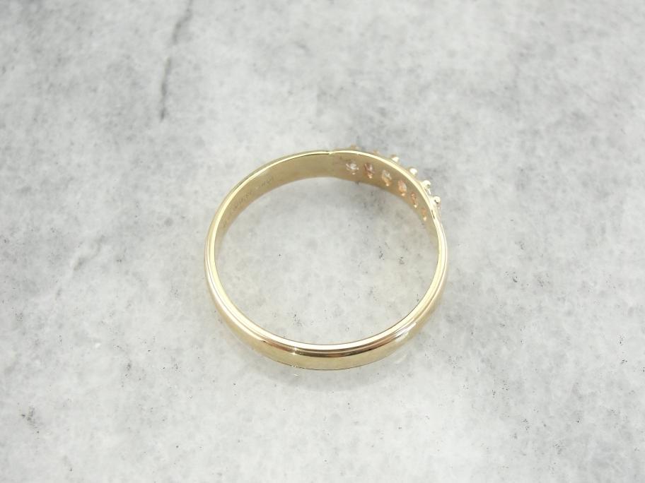 Five Oval Diamond and Yellow Gold Band